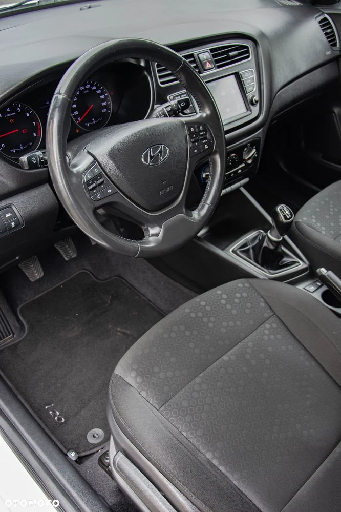 Hyundai i20 blue 1.0 T-GDI Passion - 13