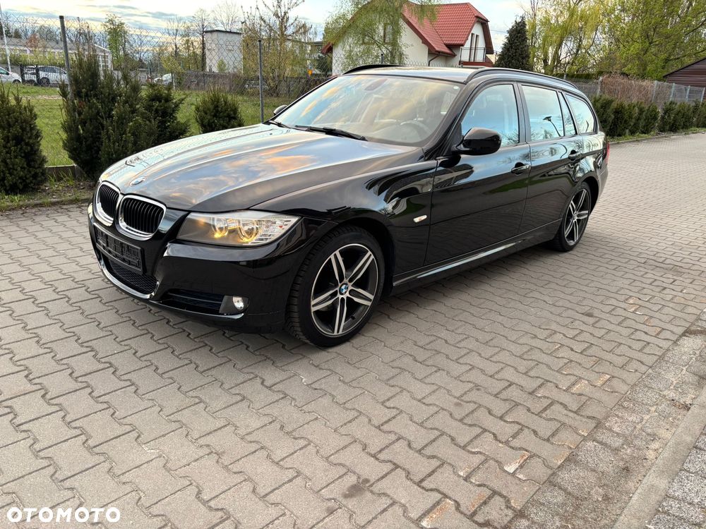 BMW Seria 3 318d - 22