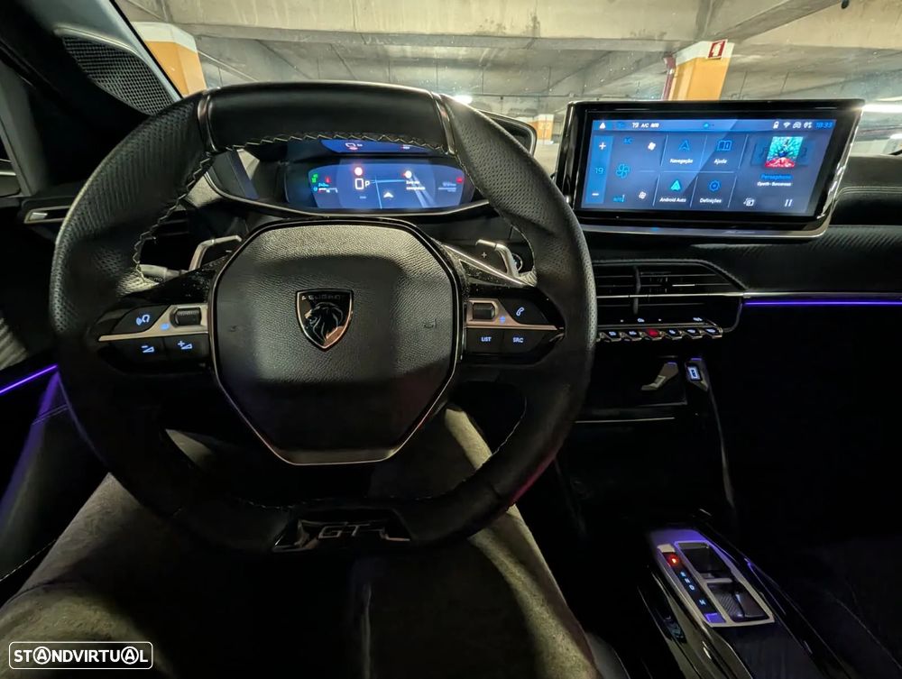 Peugeot 208 1.2 Hybrid GT e-DCS6 - 7