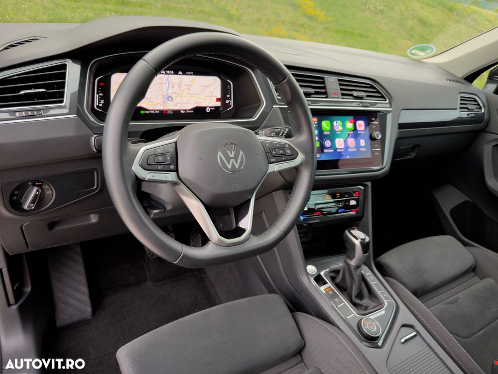 Volkswagen Tiguan 2.0 TDI SCR 4MOTION DSG Elegance - 18