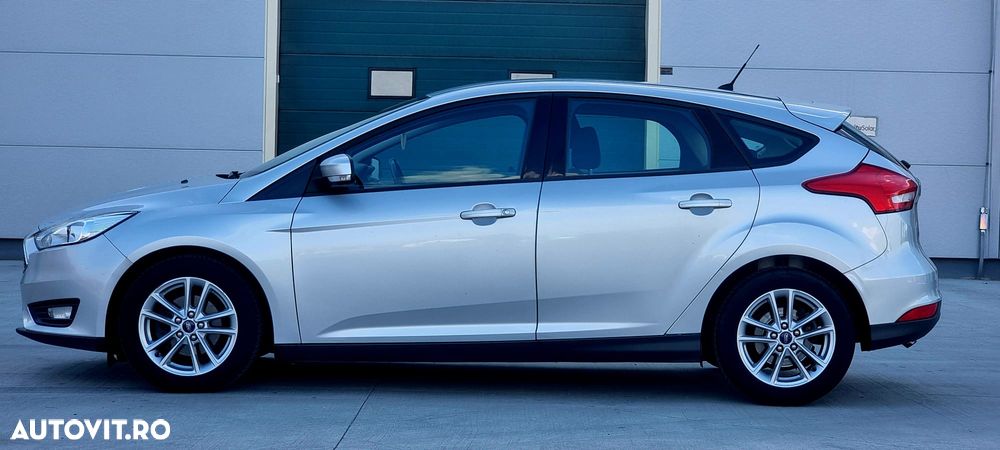 Ford Focus 1.6 TDCi DPF Trend - 10