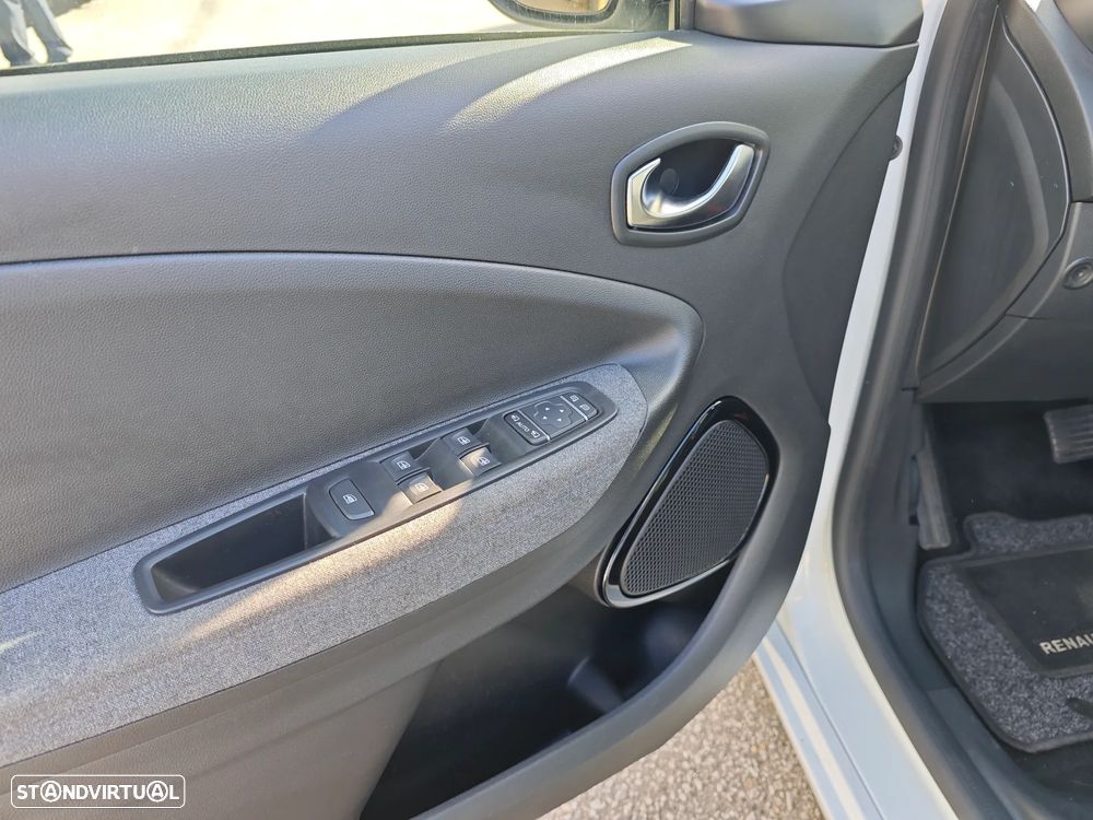 Renault Zoe (c/ Bateria) EV50 135hp Evolution - 34