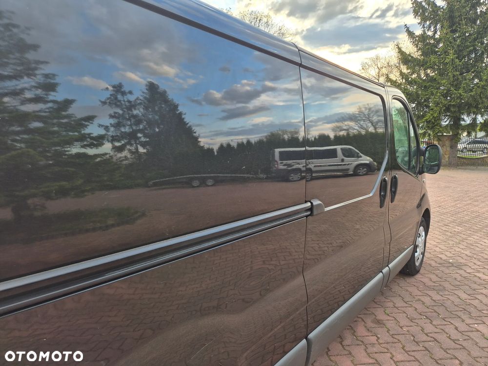 Renault Trafic - 10