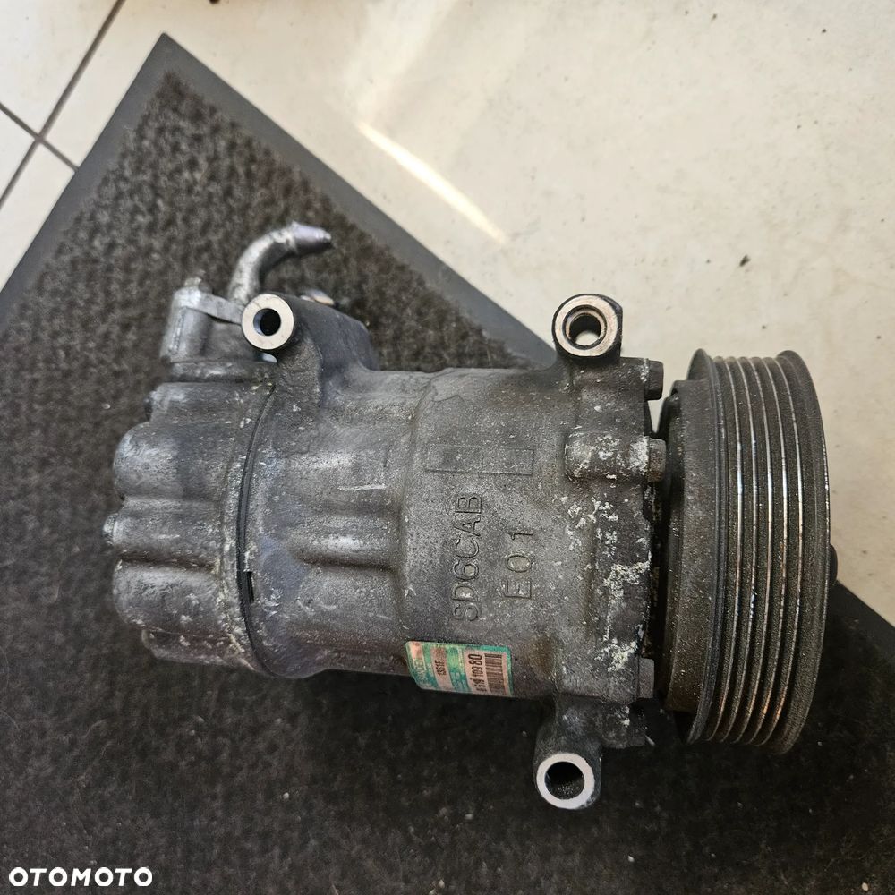 sprężarka klimatyzacji (kompresor) Citroen C4 - 3