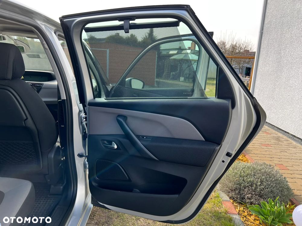 Citroën C4 Picasso 1.6 e-HDi Exclusive ETG6 - 19