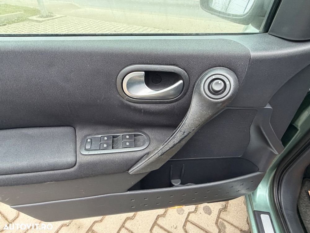 Renault Megane 1.4 Confort Authentique - 18