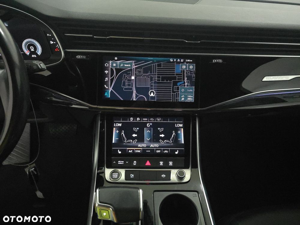 Audi Q7 - 8
