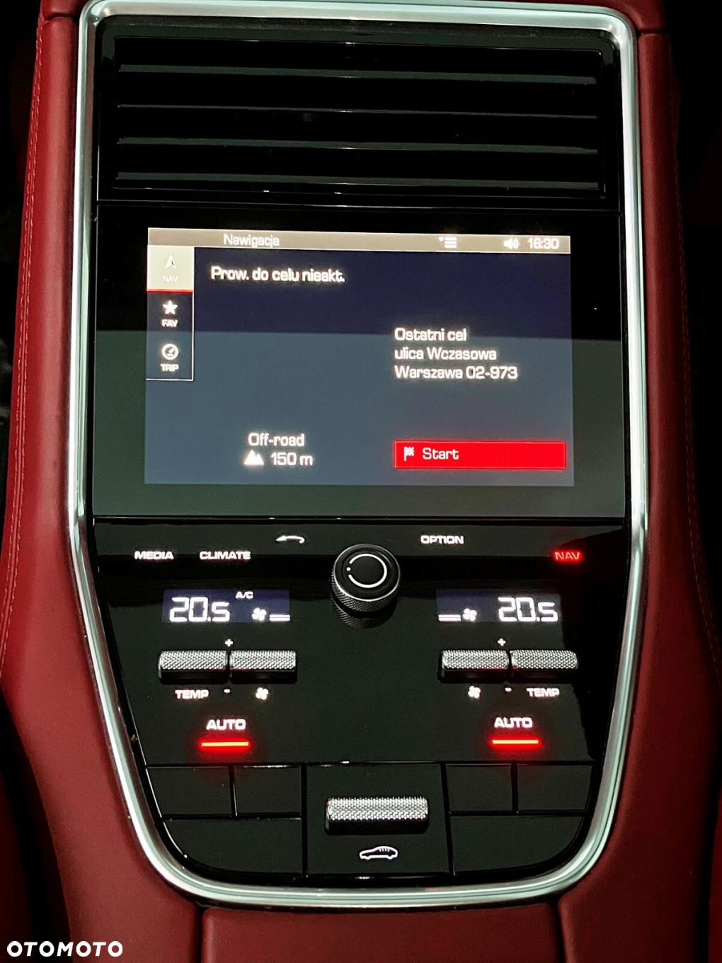 Porsche Panamera - 32