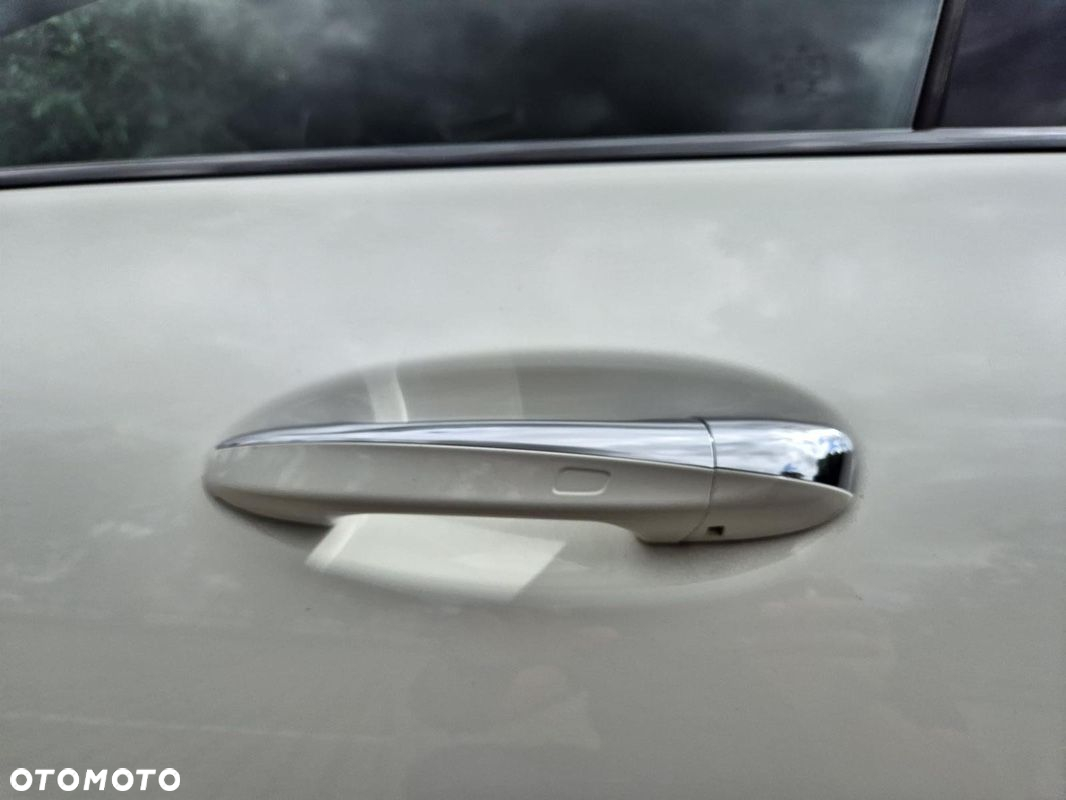 Mercedes-Benz CLA 250 4-Matic 7G-DCT - 28