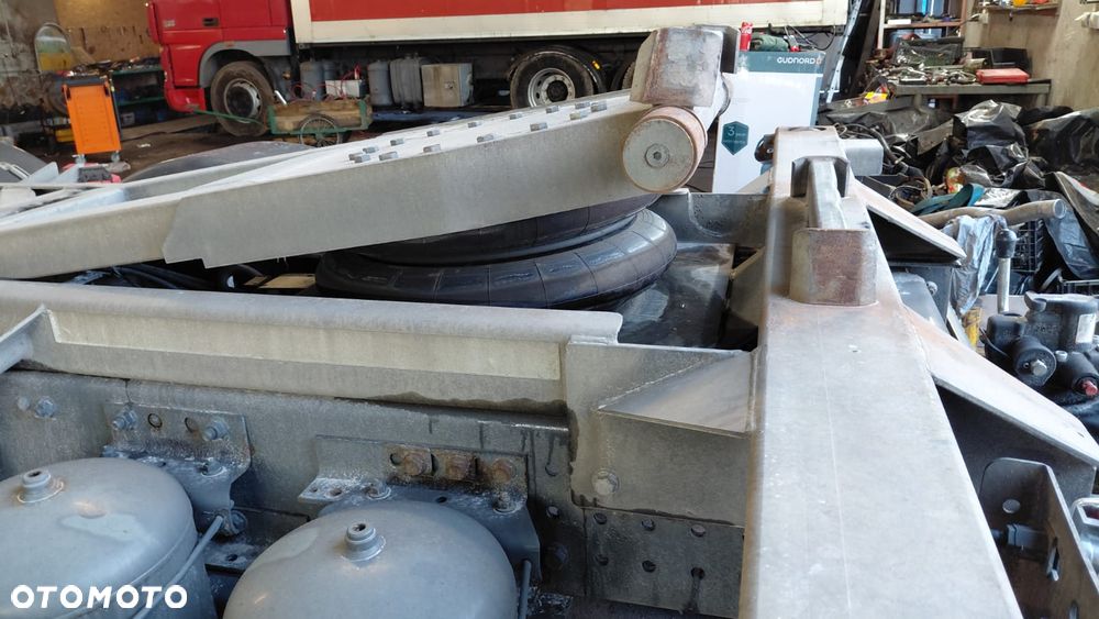 ZABUDOWA RAMA BDF  78CM DAF - 7