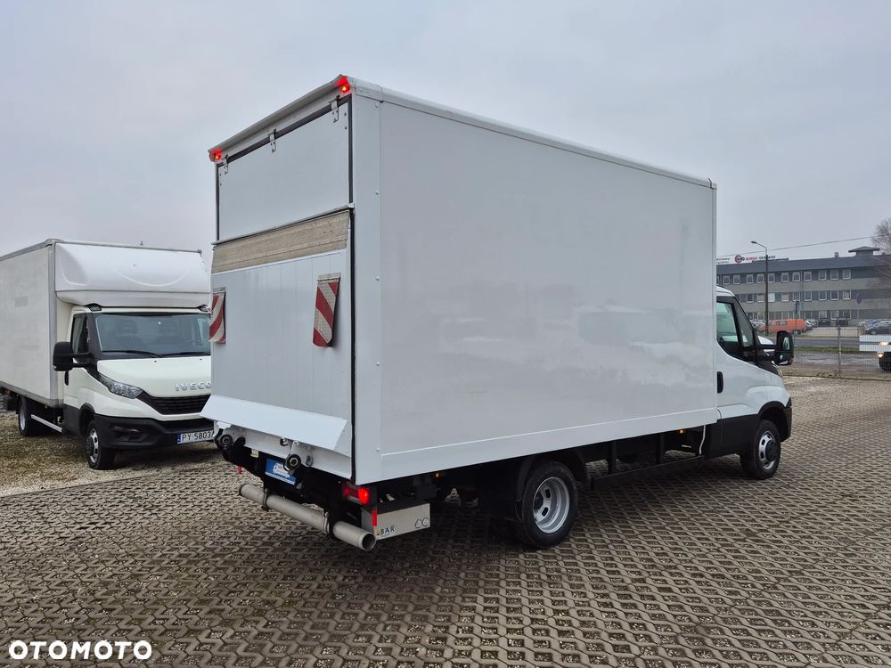 Iveco Daily 50C15 / 35C15 3.0HPi, kontener 8PAL, Winda 750KG - 5