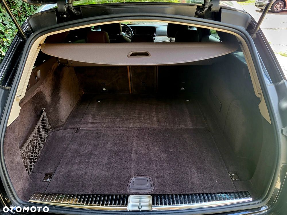 Mercedes-Benz Klasa E 200 Exclusive - 26