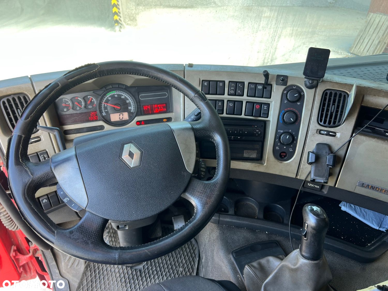 Renault Premium Dxi L R 450.26 T 6X4 - 18