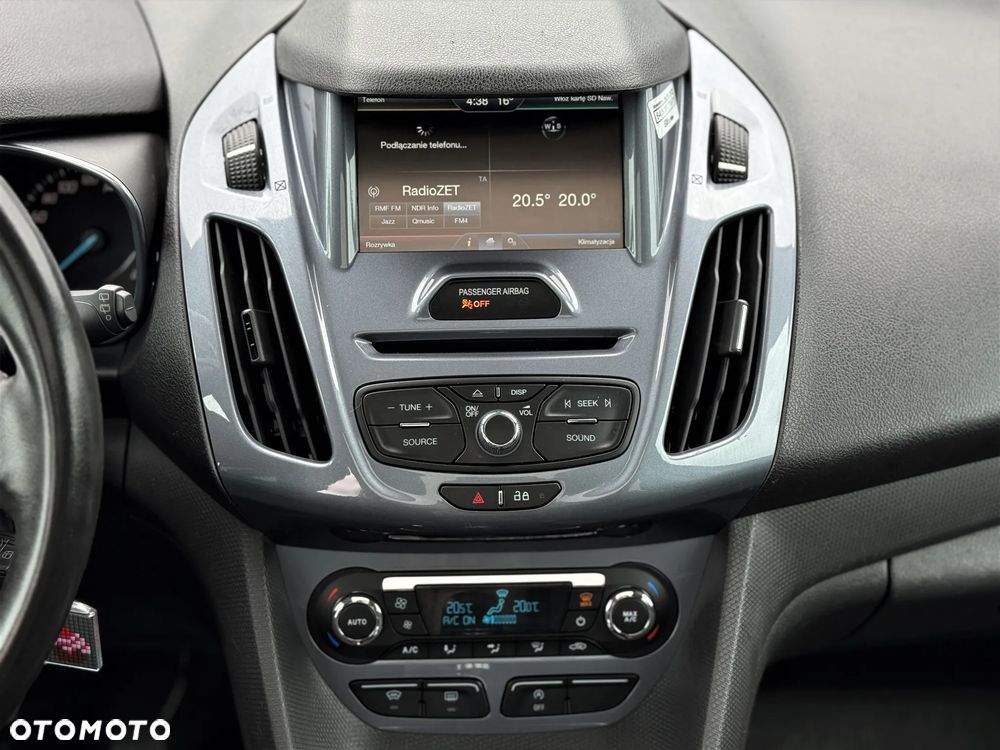 Ford Tourneo Connect 1.5 TDCi Titanium - 25