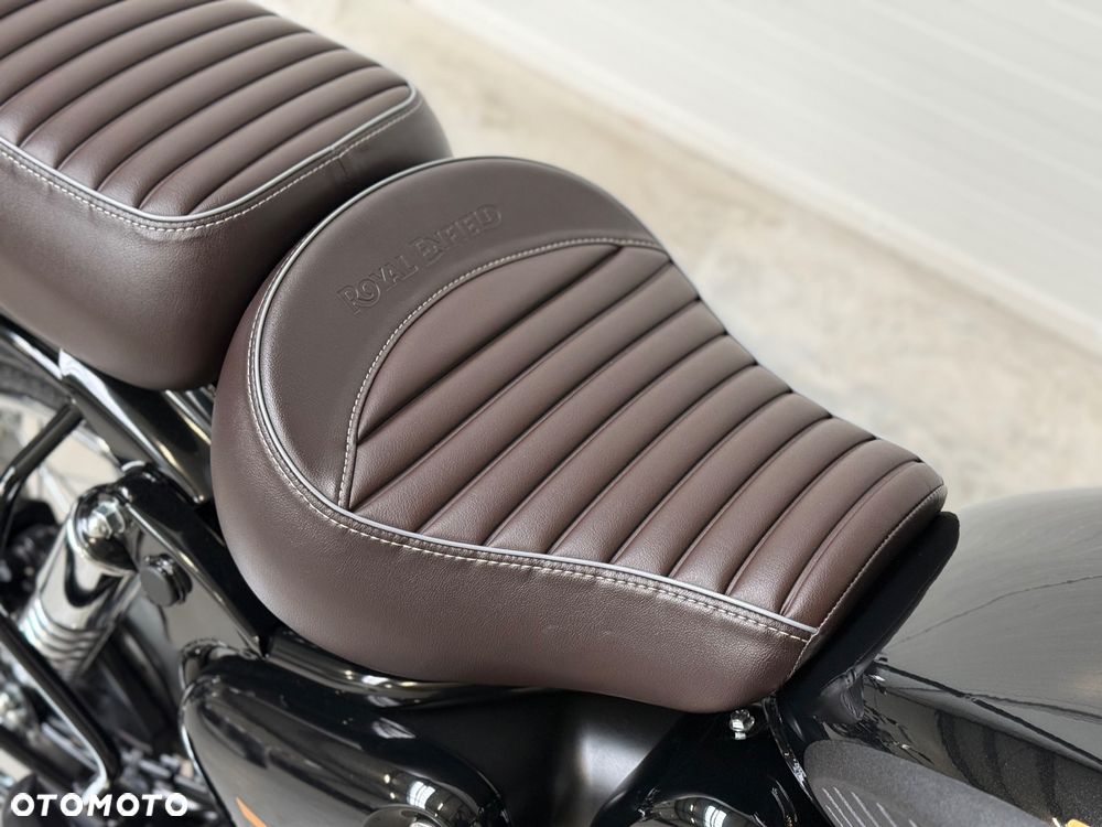 Royal Enfield Classic - 17