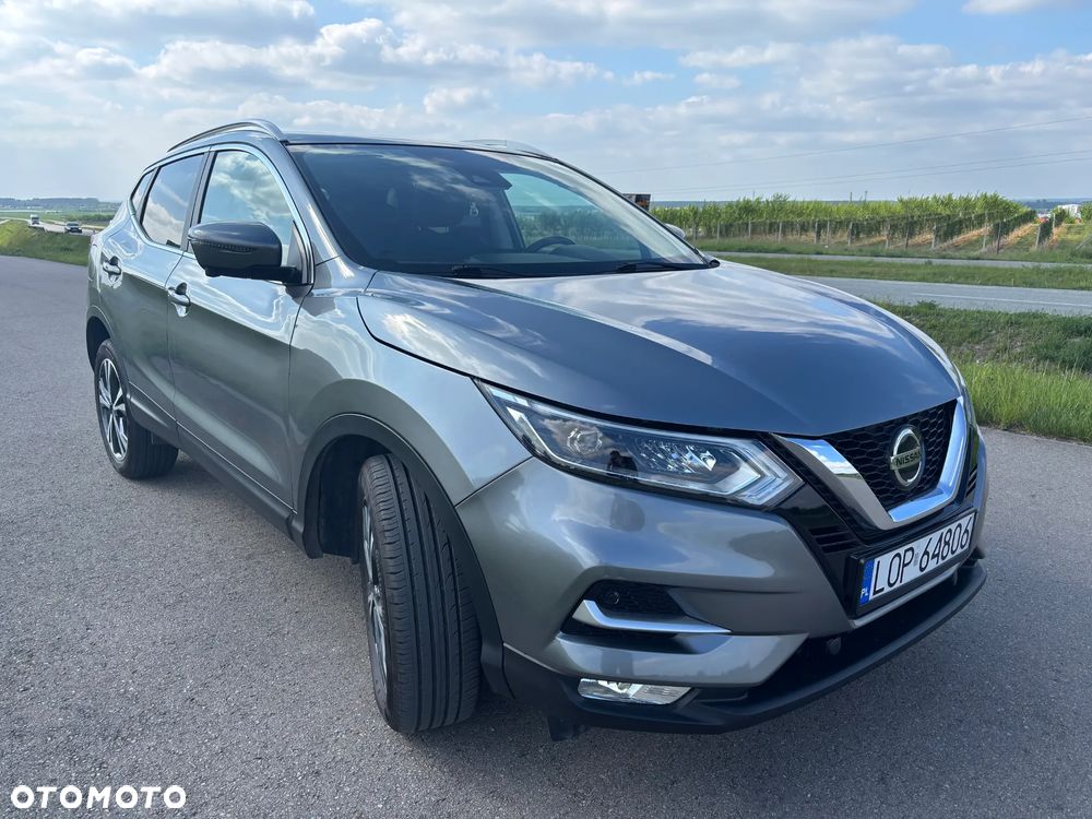 Nissan Qashqai 1.2 DIG-T N-Connecta EU6 - 2