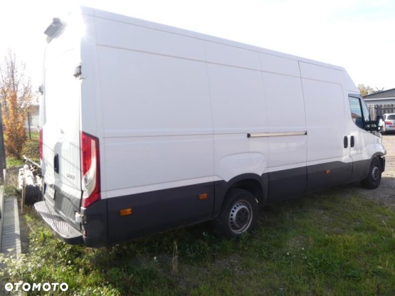 Iveco Daily 35C18 - 8