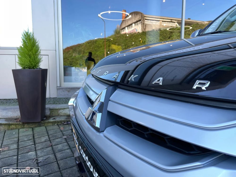 Mitsubishi L200 2.3 DI-D CD Invite Strakar Look 2WD - 5