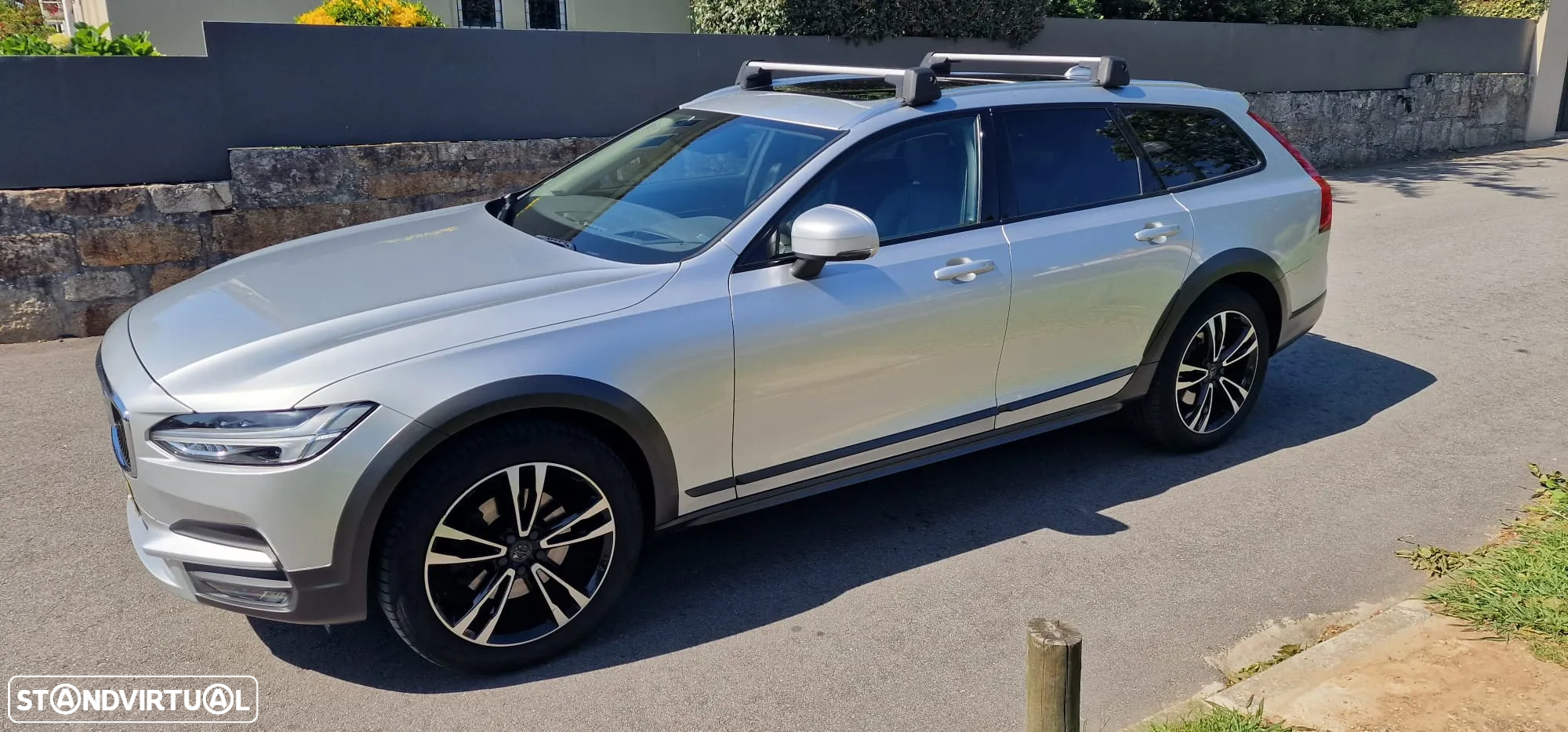 Volvo V90 Cross Country 2.0 D4 Pro AWD Geartronic - 6