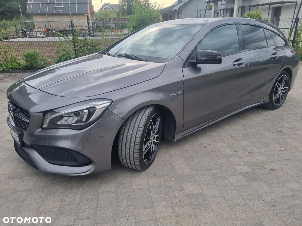 Mercedes-Benz CLA 200 7G-DCT AMG Line - 2