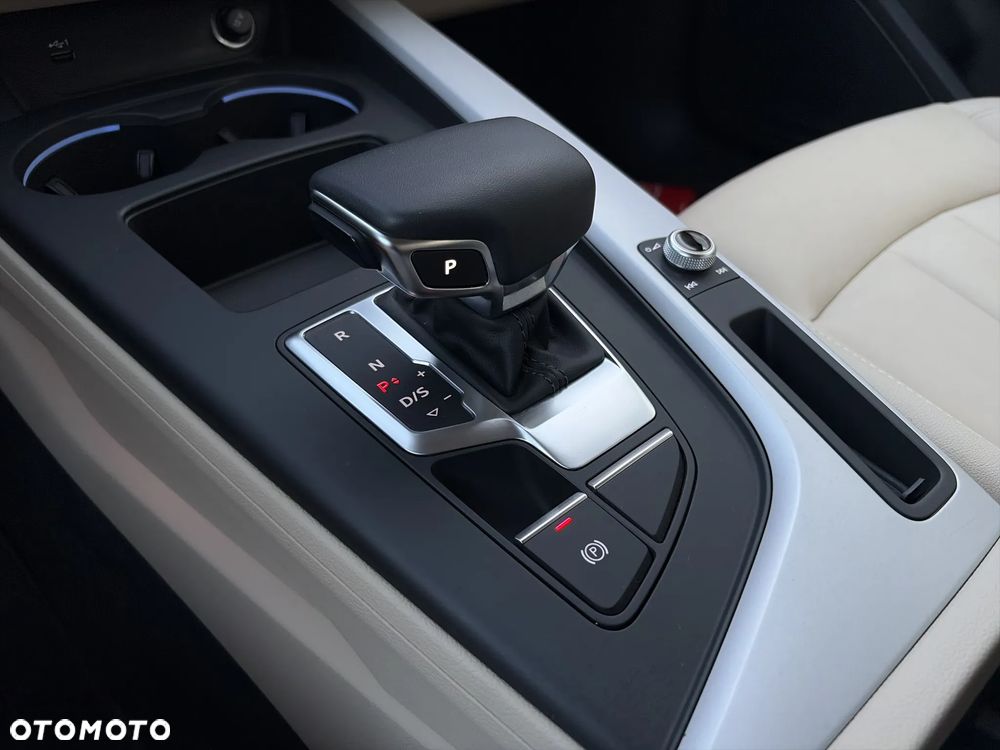Audi A4 Avant 40 TDI mHEV Quattro S tronic - 37
