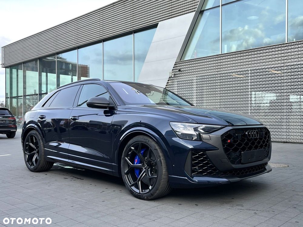 Audi RS Q8 - 2
