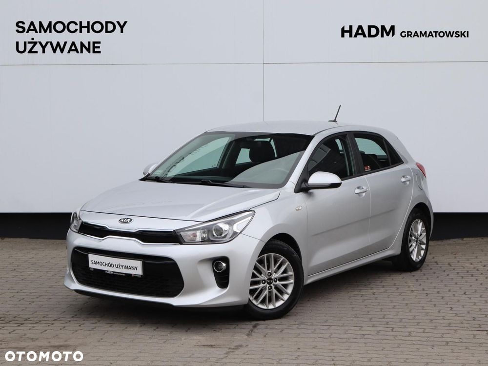 Kia Rio 1.2 L - 2