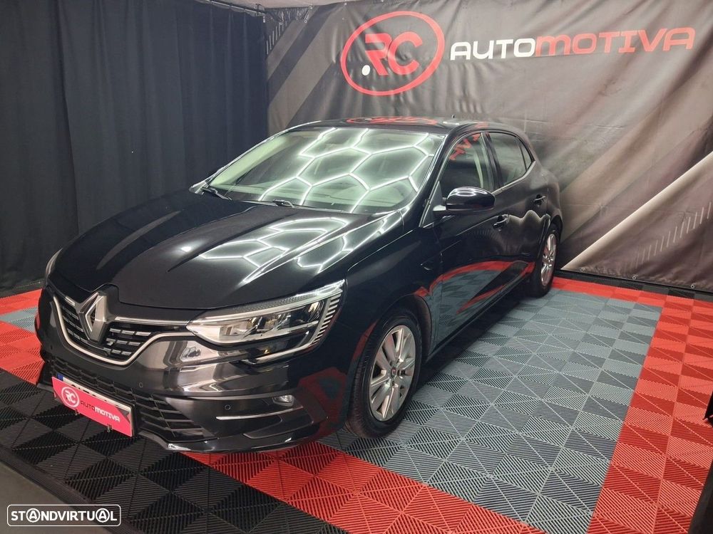 Renault Mégane 1.3 TCe Intens EDC - 4