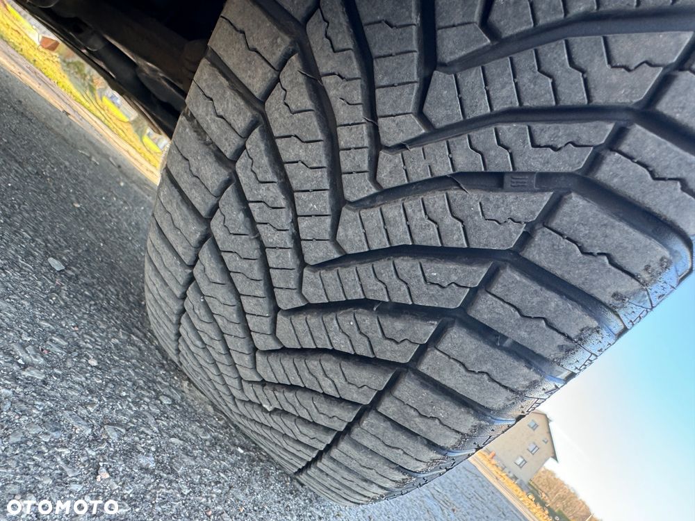 Skoda Octavia 1.8T Elegance - 9