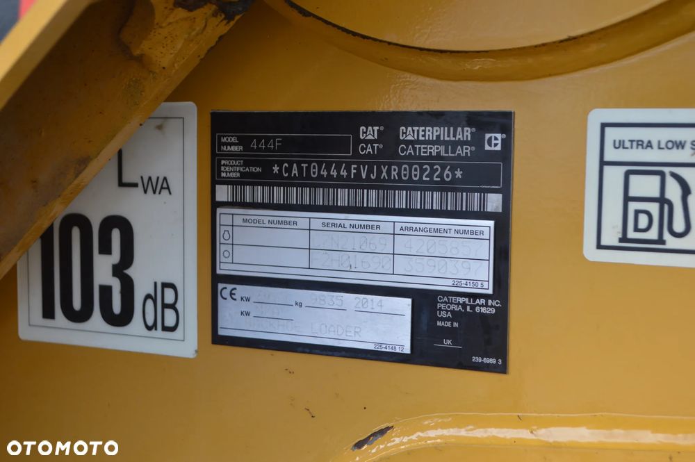 Caterpillar 444F - 21