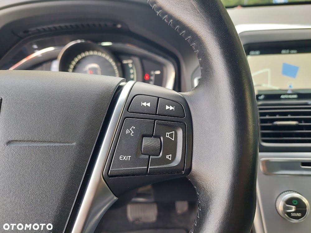 Volvo XC 60 D4 Geartronic Summum - 33