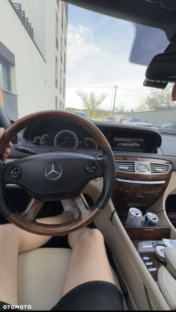 Mercedes-Benz CL - 7