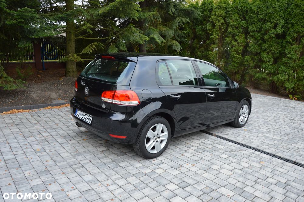 Volkswagen Golf - 23