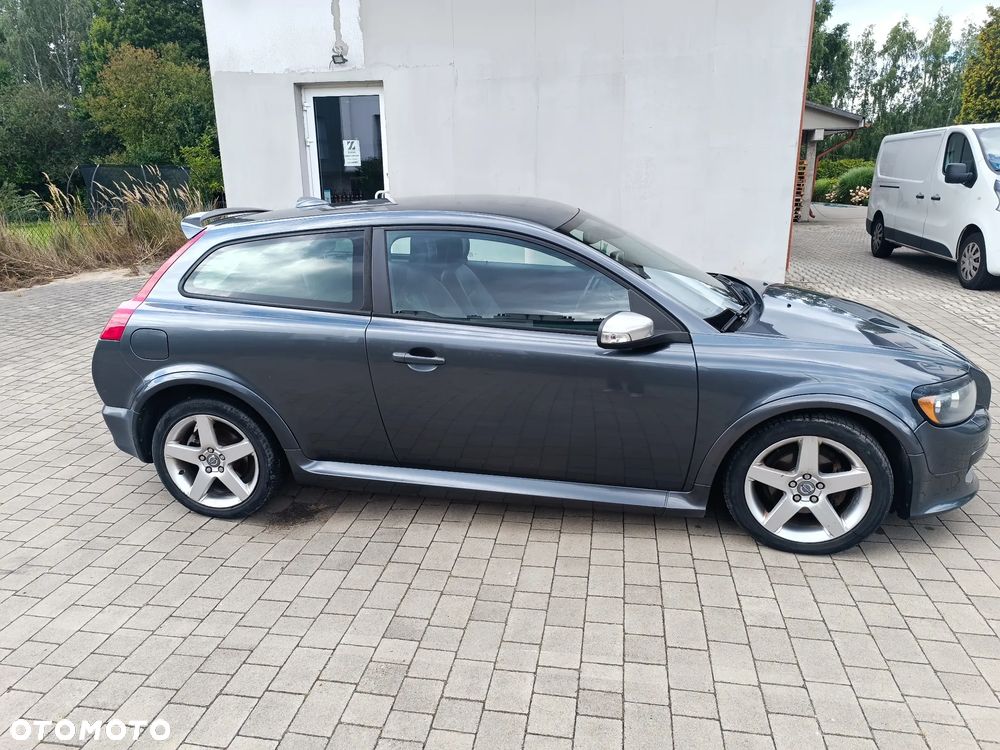 Volvo C30 2.0D R-Design - 4
