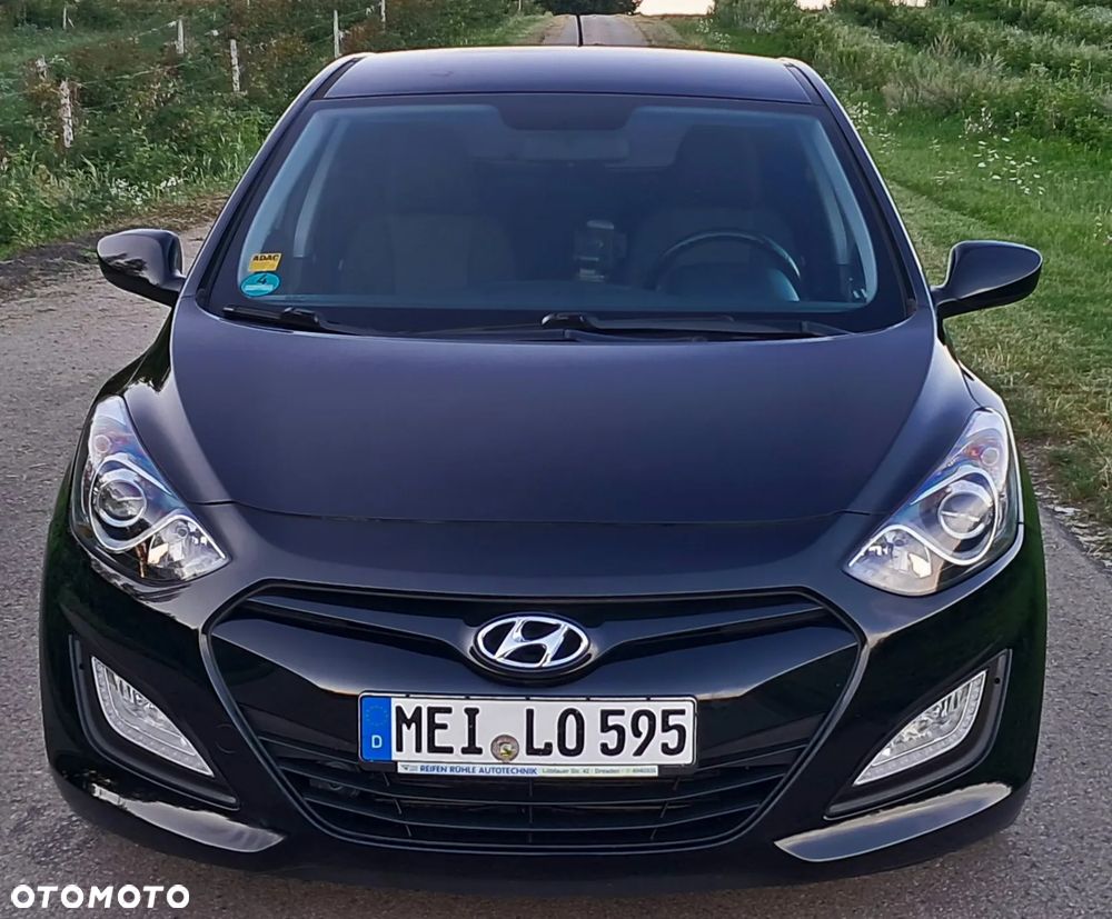 Hyundai i30 1.4 Trend - 9