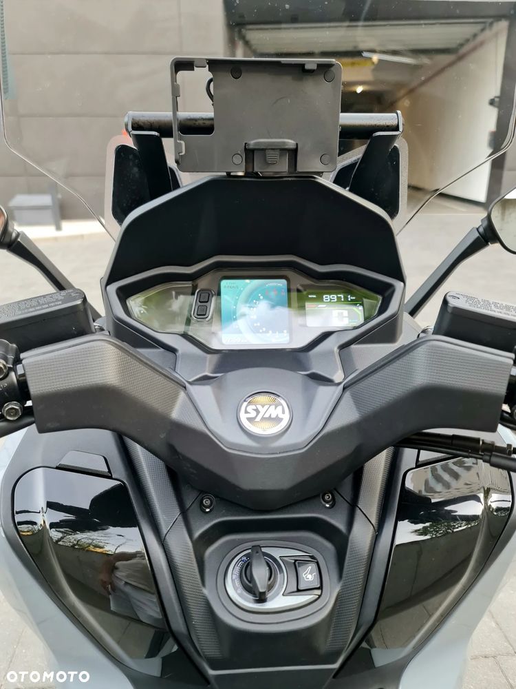 SYM Inny - 10