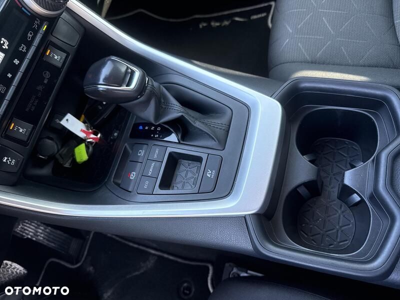 Toyota RAV4 2.5 Hybrid Comfort 4x2 - 19