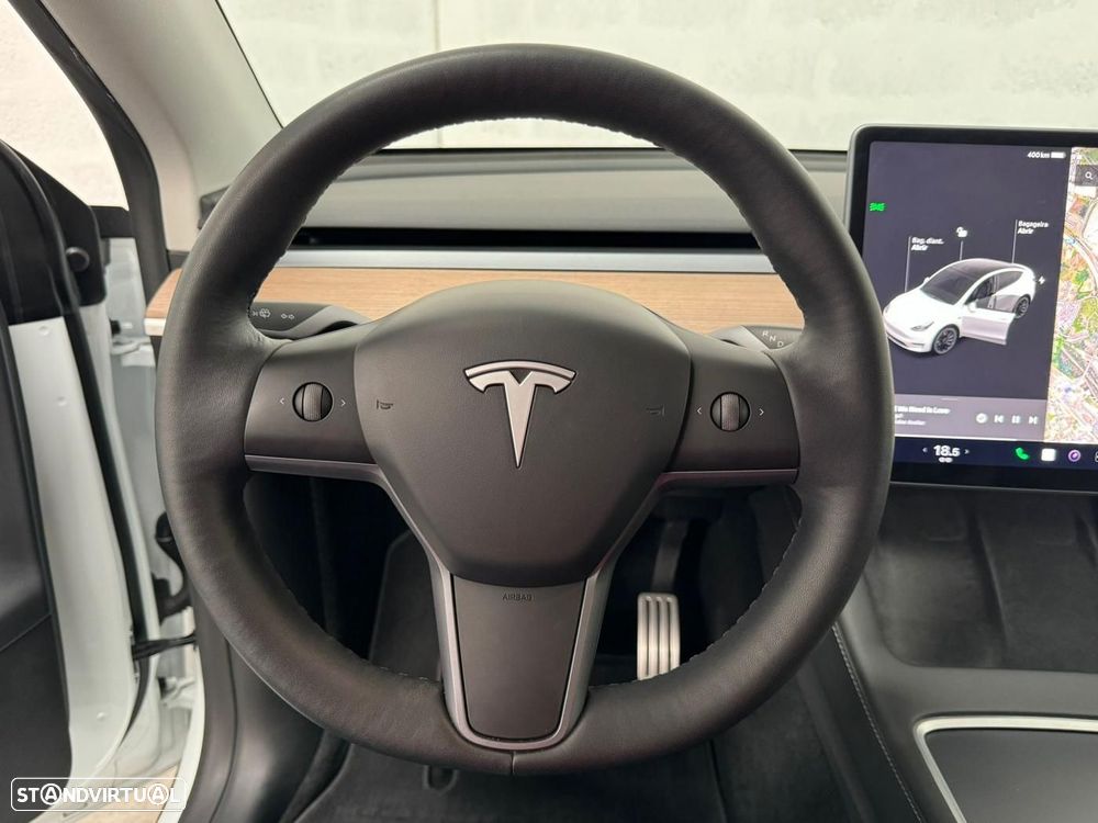 Tesla Model Y Performance Tração Integral - 19