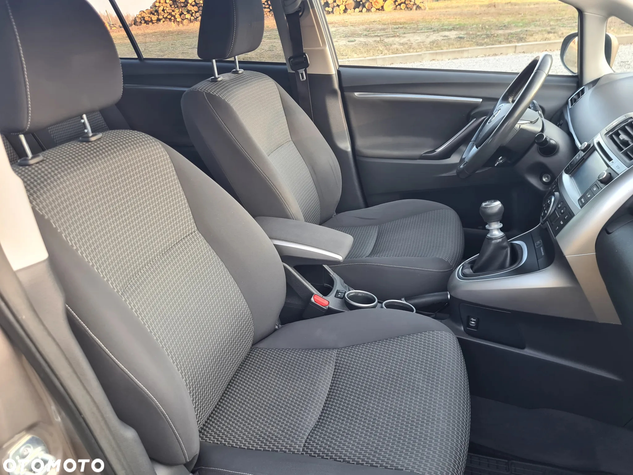 Toyota Verso 1.6 D-4D 5-Sitzer Start/Stop Skyview Edition - 12