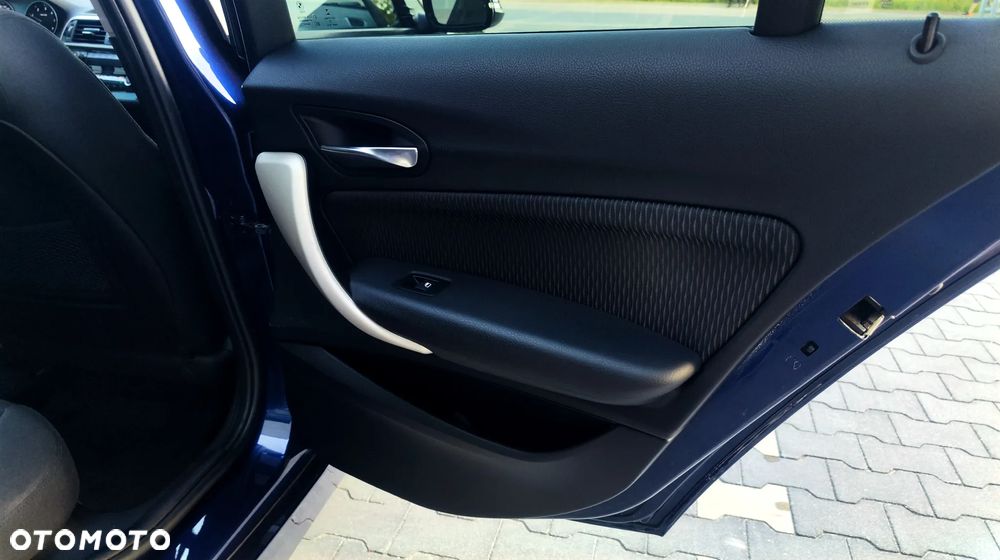 BMW Seria 1 - 35