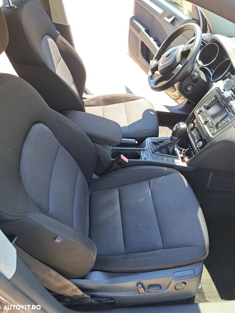 Skoda Superb 2.0 TDI Elegance - 10