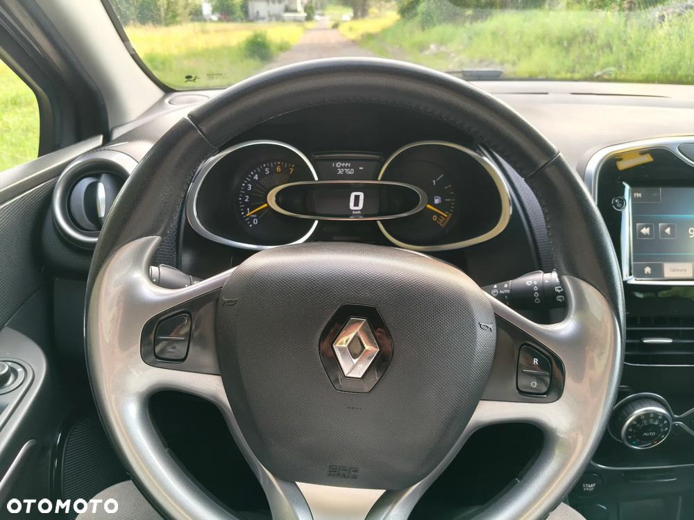 Renault Clio 1.2 16V Limited - 13