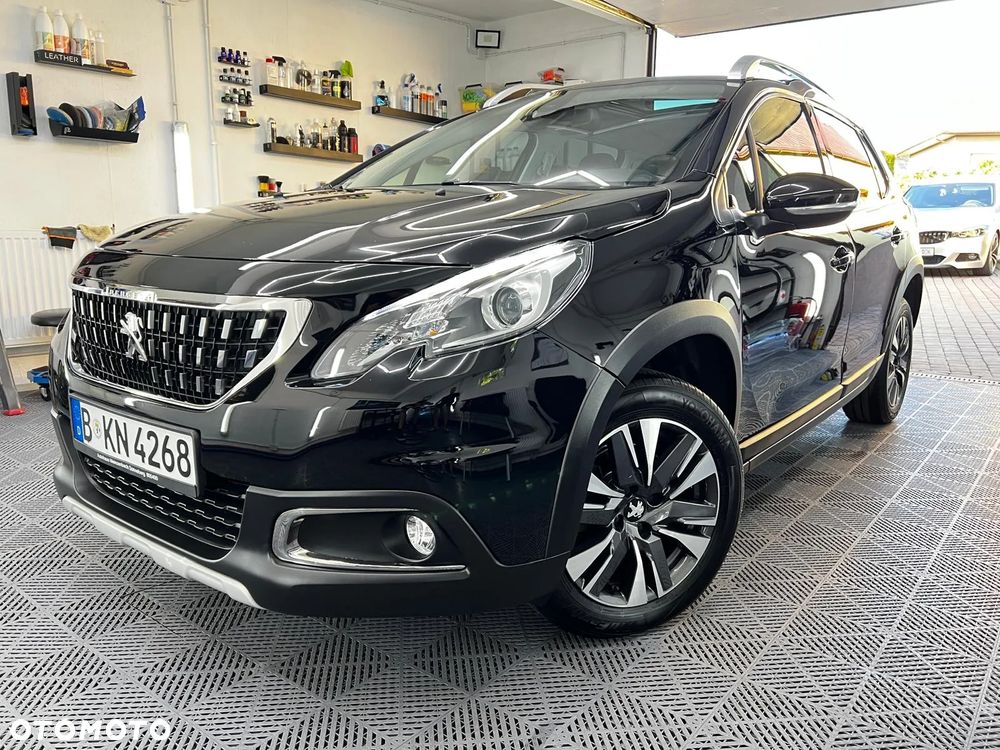 Peugeot 2008 PureTech 130 Stop&Start EAT6 Black Edition - 1