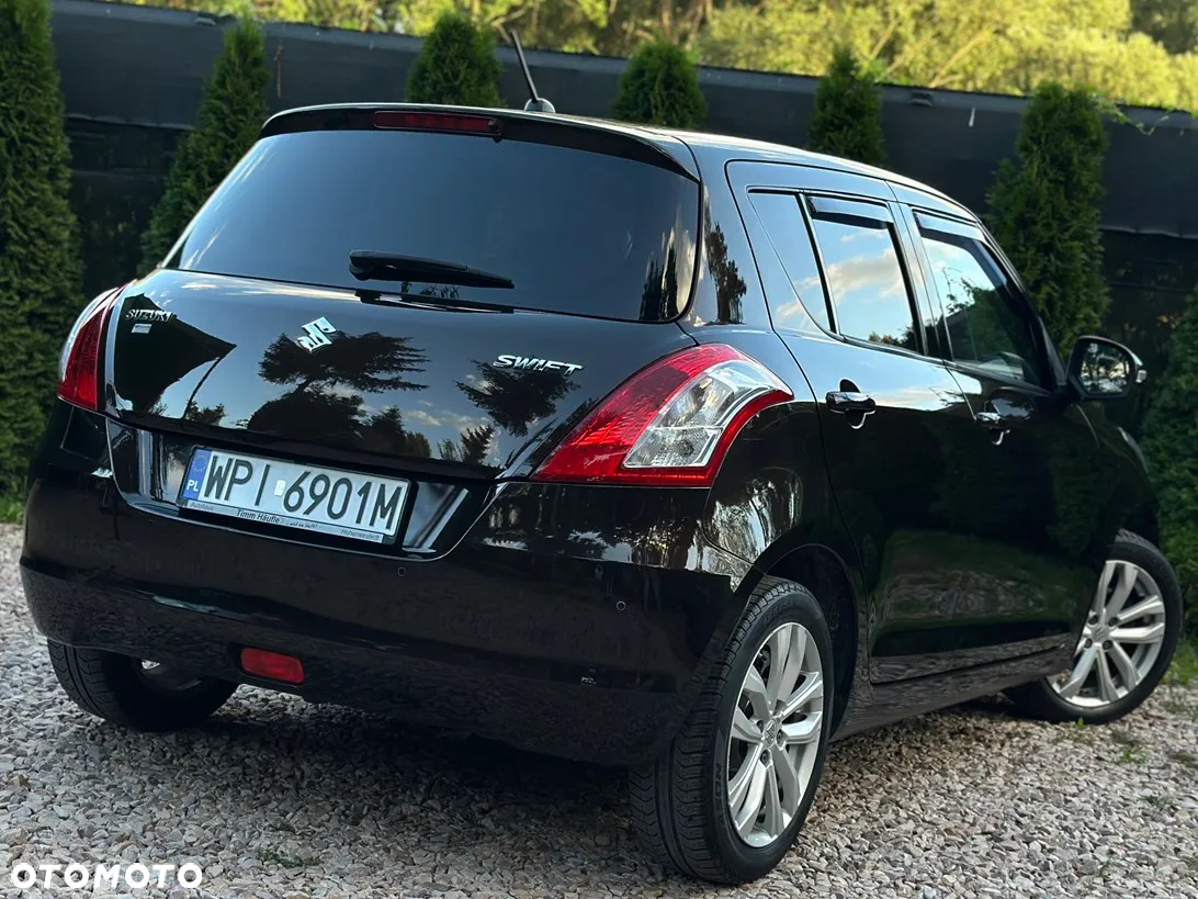Suzuki Swift 1.2 Premium - 11