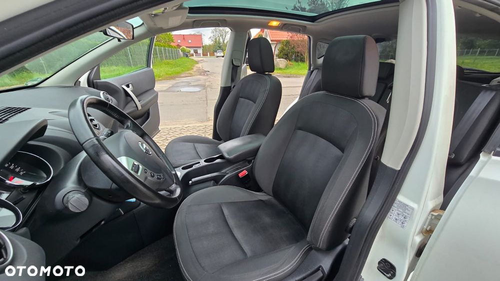 Nissan Qashqai 2.0 Tekna CVT - 11