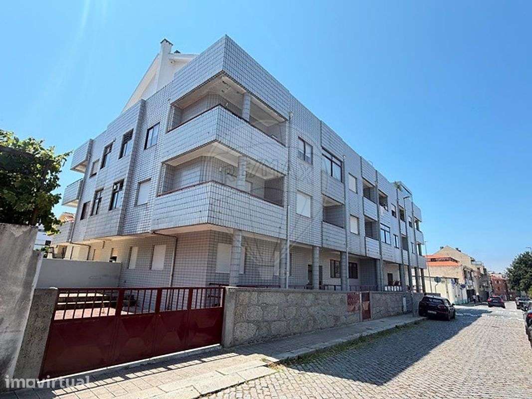Apartamento T1 para arrendamento - Grande imagem: 2/15
