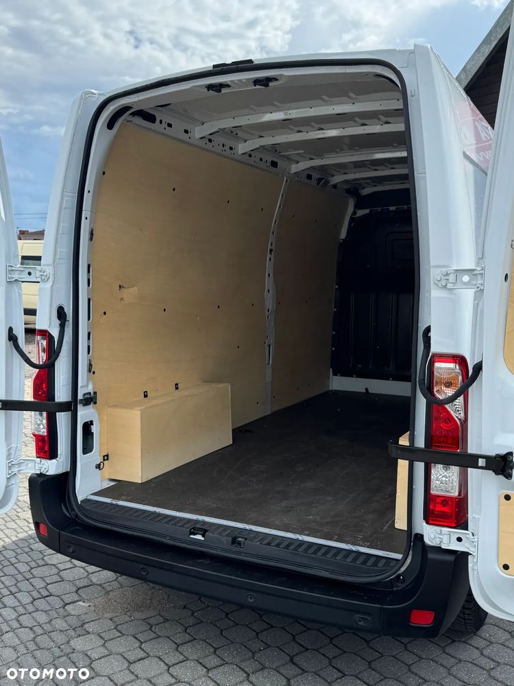 Renault Master - 10