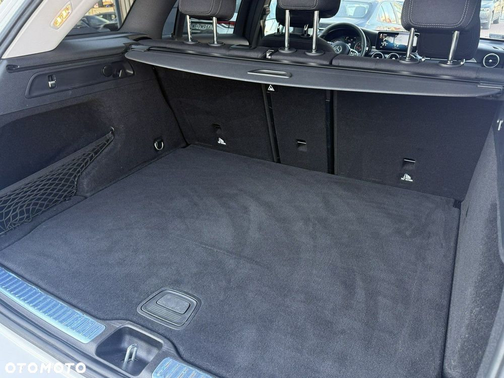 Mercedes-Benz GLC - 35