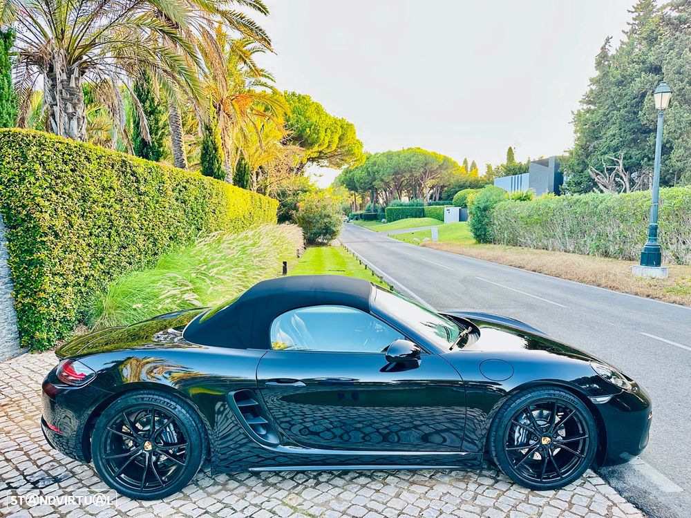 Porsche 718 - 12