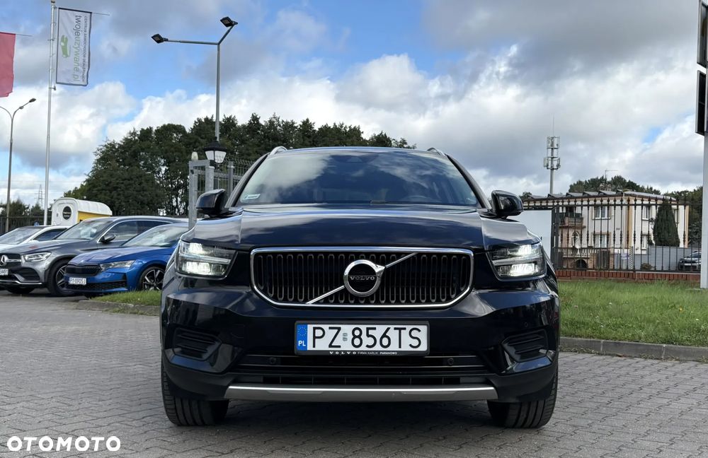 Volvo XC 40 T5 AWD Momentum Pro - 2